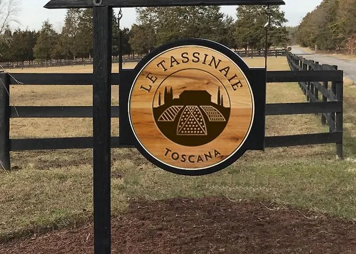 Le Tassinaie ベッド・アンド・ブレックファスト カステッリーナ・マリッティマ
